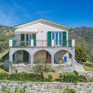 https://locazione-turistica-villa-sorvegallo-mia400.hotelitalianriviera.com