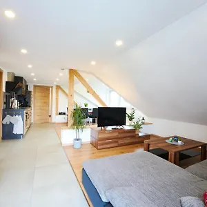https://ruhige-ferienwohnung-nahe-des-zentrums.com-bavaria.com